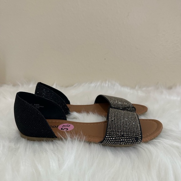 Nicole Brand Girls Open Toe Sandals - Picture 11 of 16